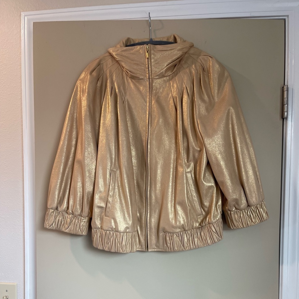 St. John 100% Lambs Leather and Silk Gold Bomber Jacket Women's M Like New - Picture 2 of 9